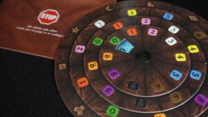 Juego De Mesa Exit – El legado del Profesor - Imagen 6
