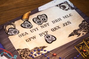 Juego De Mesa Detectives Paranormales - Imagen 6