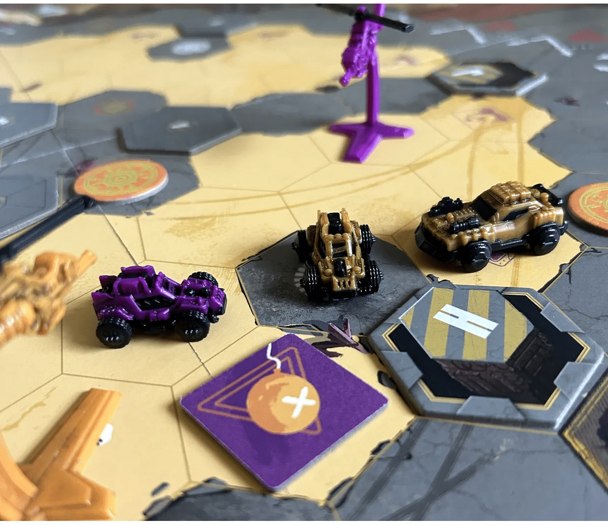 Juego de Mesa Thunder Road: Vendetta Expansión Carnival of Chaos - Imagen 6